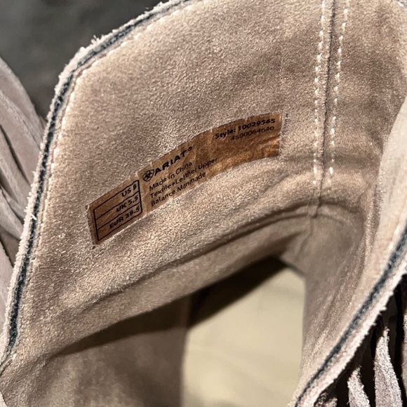 Ariat Suede Unbridled Jaxson Booties - Picture 5 of 5